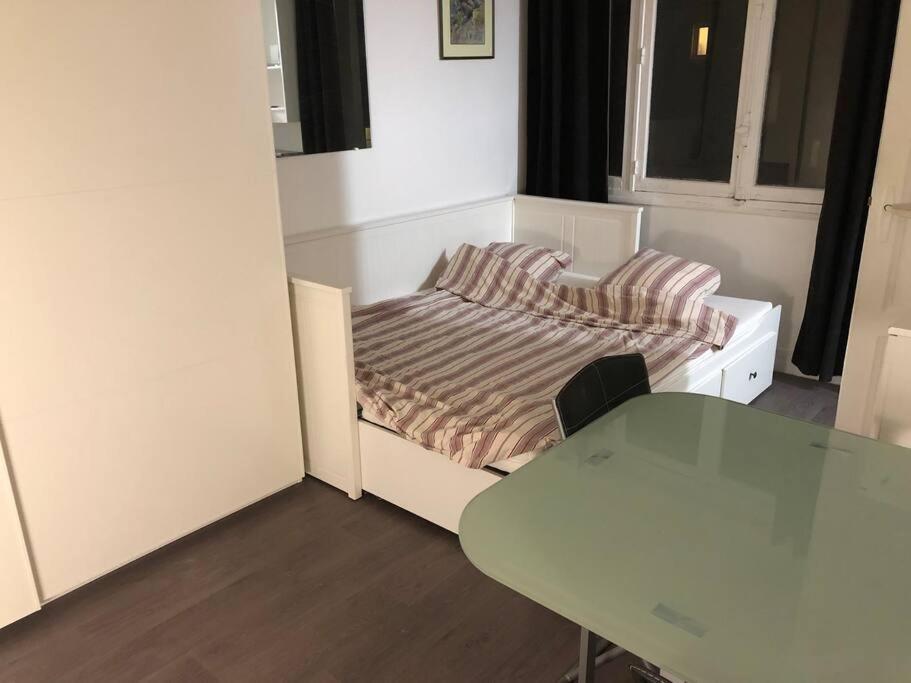 Beau Appartement,Proche De Metro Paris Luaran gambar