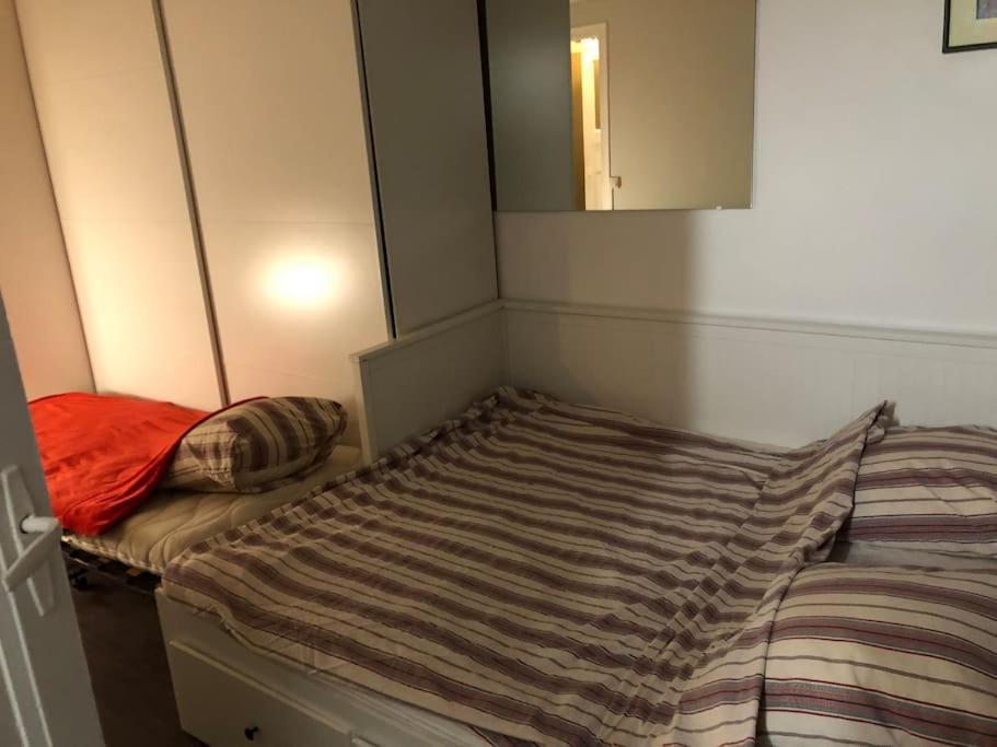 Beau Appartement,Proche De Metro Paris Luaran gambar