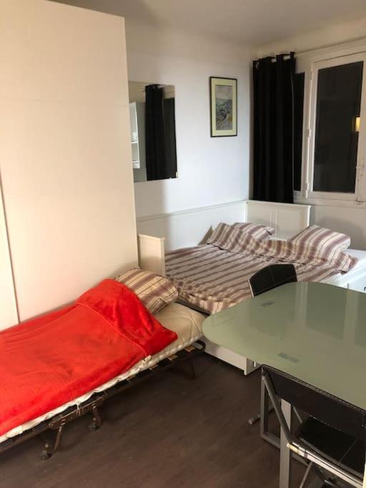 Beau Appartement,Proche De Metro Paris Luaran gambar